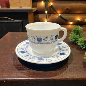 Set of 4 Vintage Bormioli Rocco Harmonia White Milk Glass Cup & Saucer,